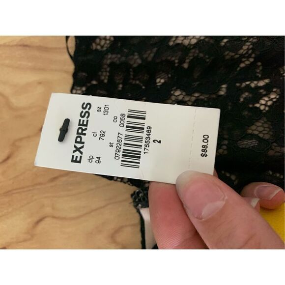 Express lace black romper size 2 long pant suit - Picture 3 of 12